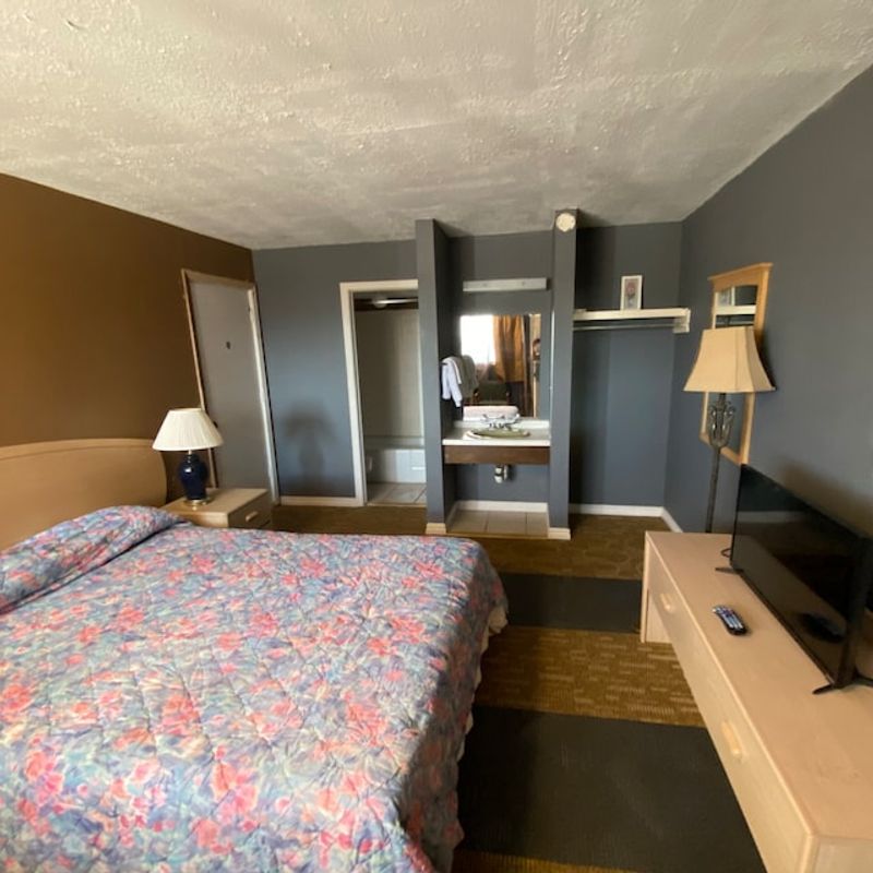 OYO Hotel Cyril Oklahoma's Official Travel & Tourism Site